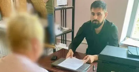 Світлина — Головне управління Національної поліції України у Харківській області Головна бухгалтерка окупантів Борової піде під суд на порталі Gromada Group