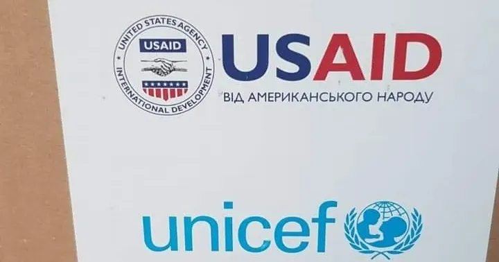 Фото Борівська селищна рада Внутрішньо переміщені особи в Боровій зможуть отримати теплий одяг